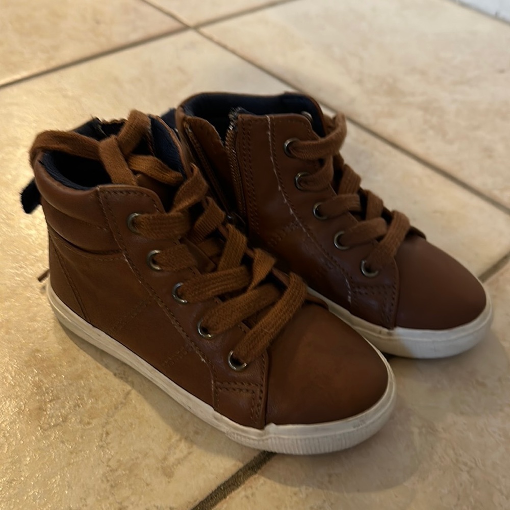 Brown Cat and Jack shoes